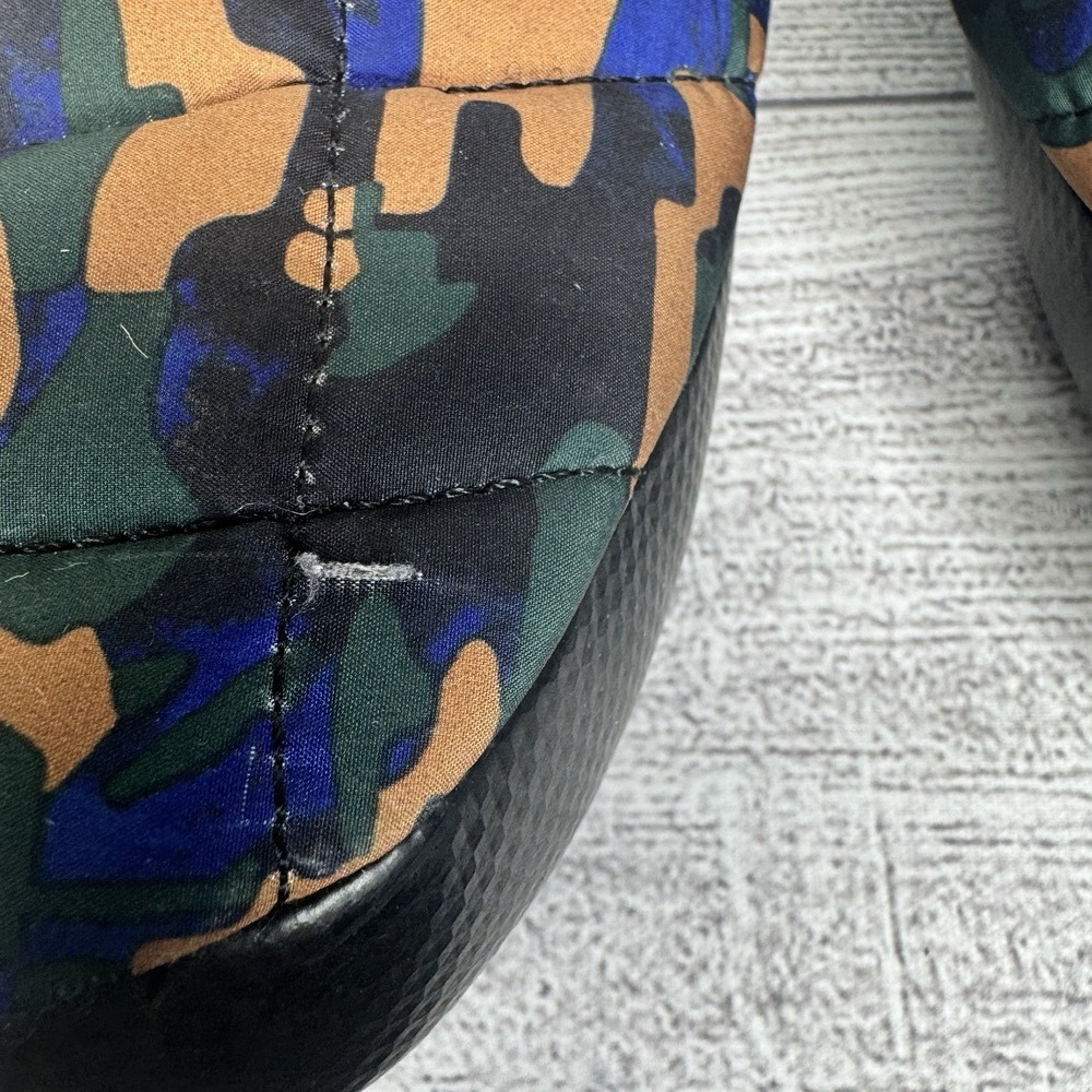 North Face Men's 10 Thermoball Traction Mule V Thyme Brushwood Camo Slippers - Picture 4 of 7